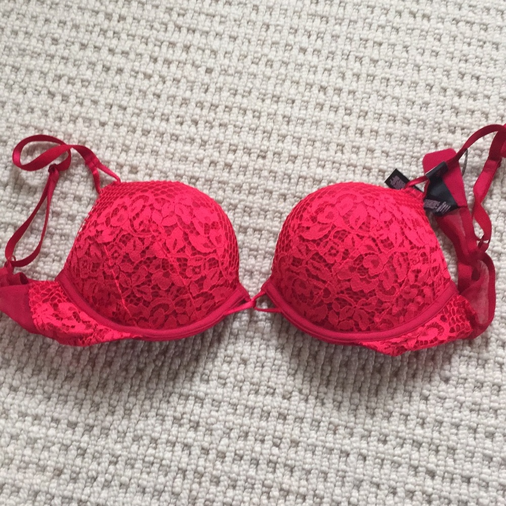 Victoria Secret Bombshell bra new